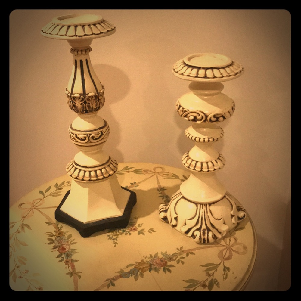 2 vintage candle sticks